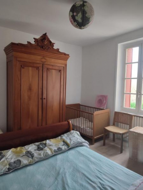 Maison à 3 chambres, rustique, fraîche, entretenue, 15' zoo beauval commerces pharmacie route médiane